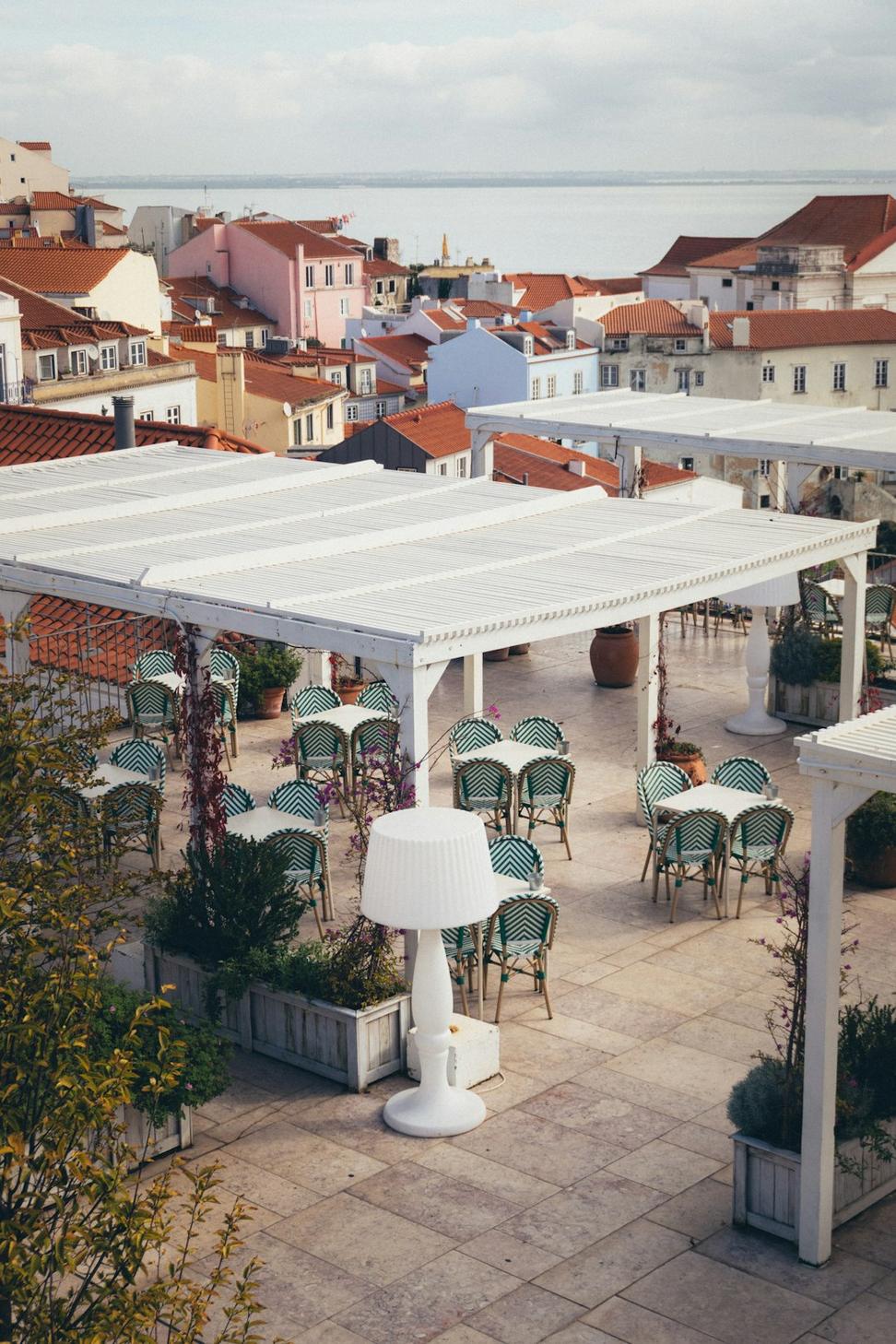 Rooftop Lounge